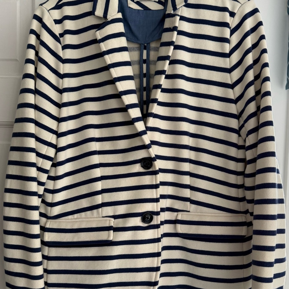 Vineyard Vines Navy and White Striped Blazer size L